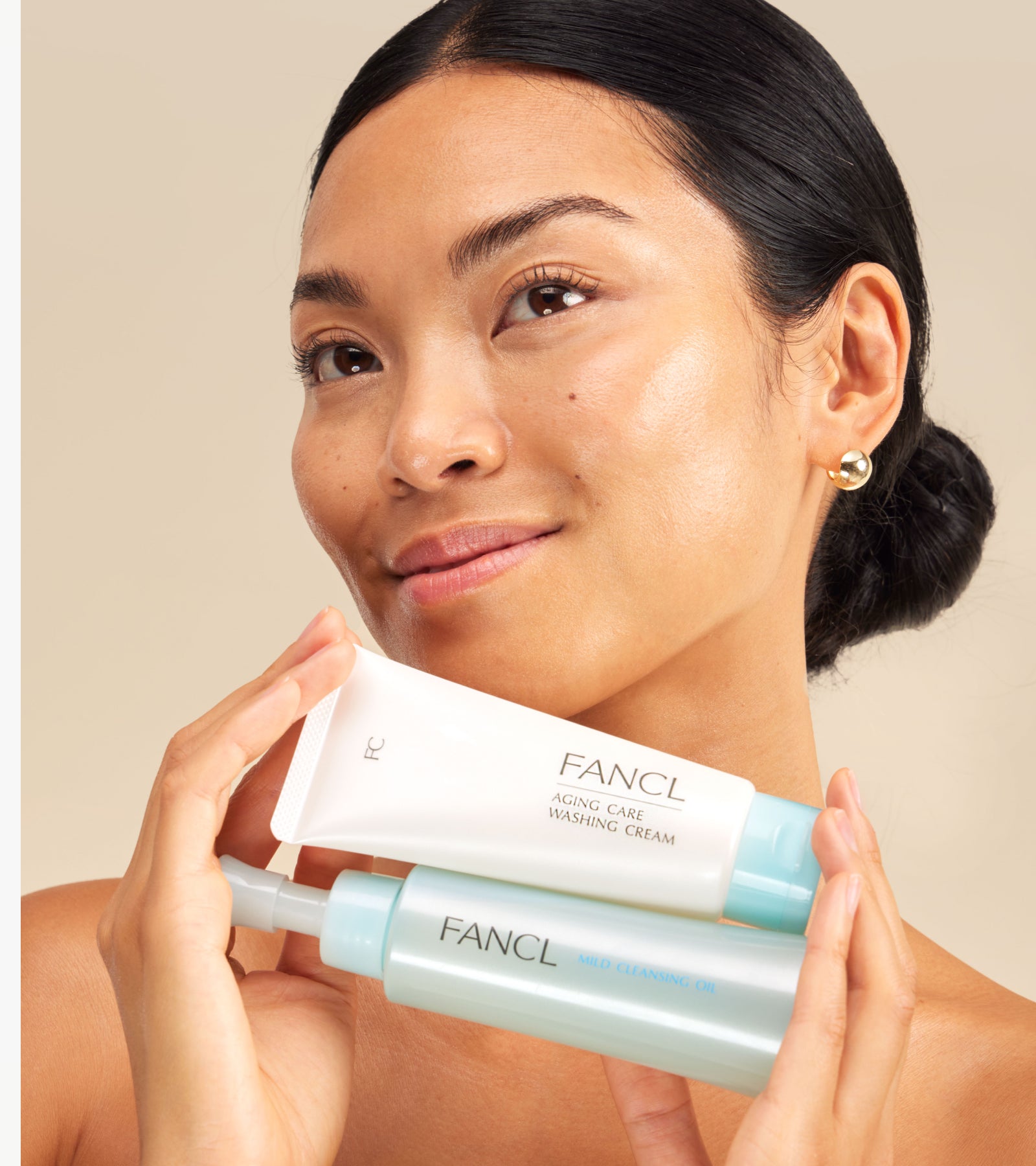 KOSE Predia SPA et MER Fango Double Cleanse - Everglow Cosmetics