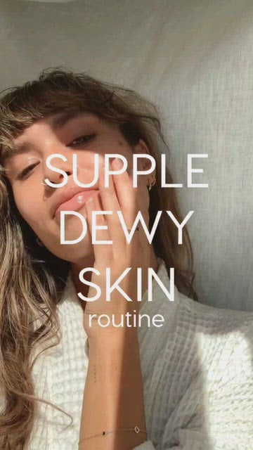 Load video: Ceramide Moisture Milk