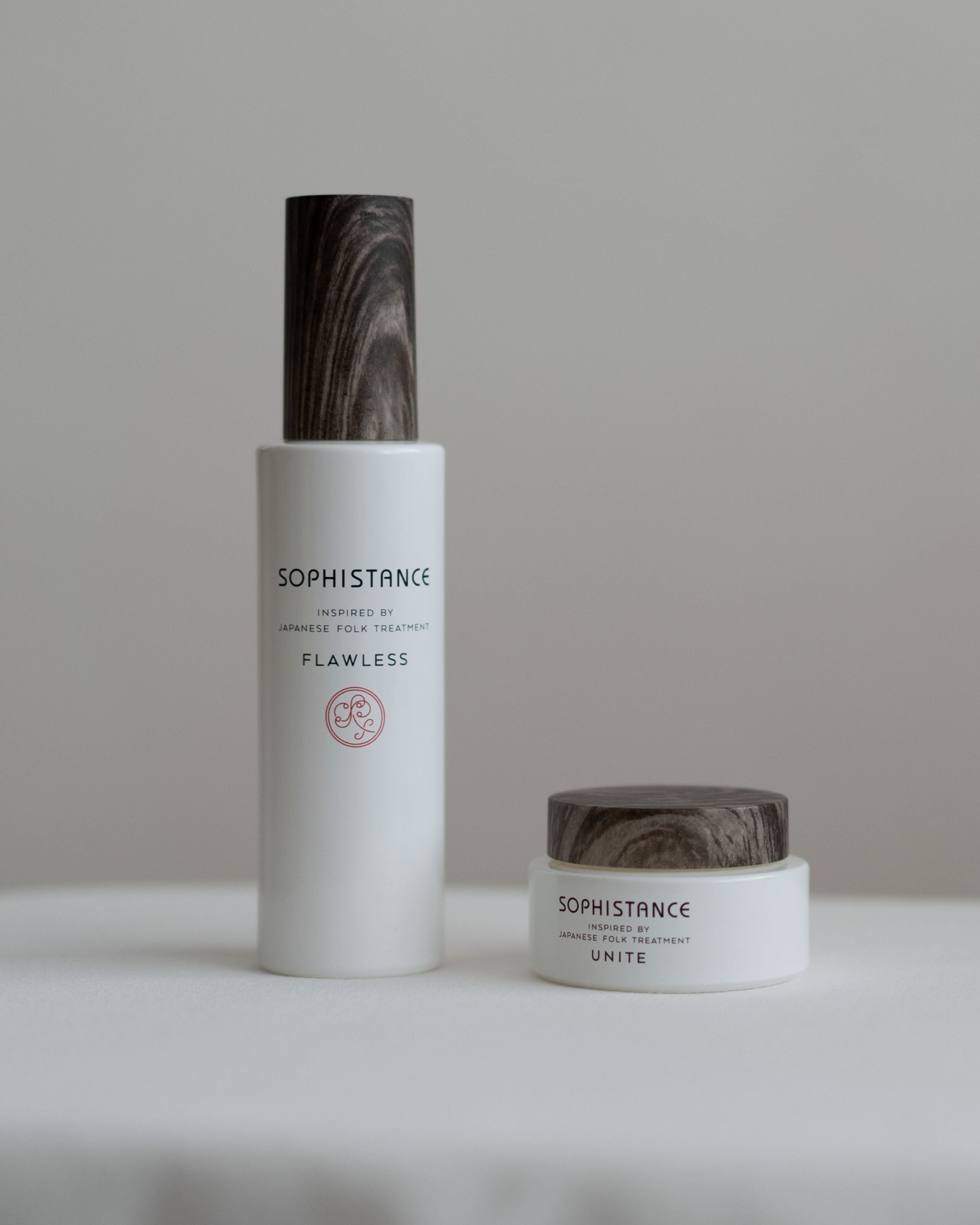 UNITE Microbiome Nourishing Cream & Free FLAWLESS MINI